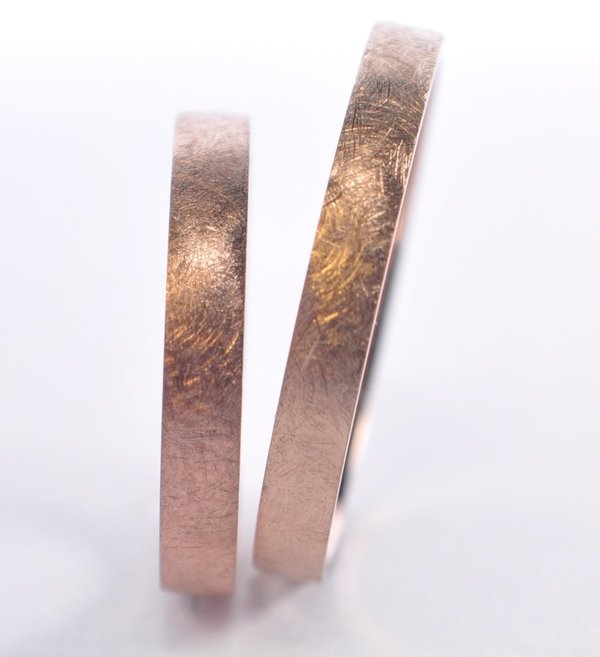 1 Paar Trauringe Gold 585 - Gelbgold - Eismattiert - Breite 3mm - Stärke: 1mm