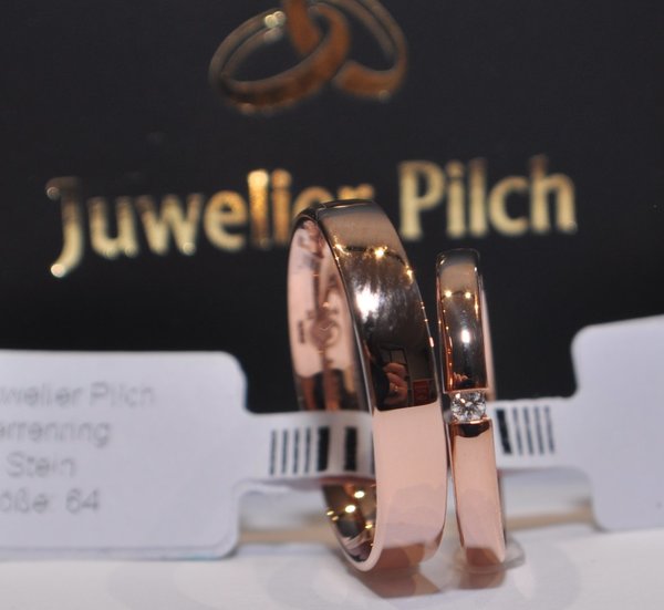 Ein Paar Trauringe Eheringe Gold 750 - Poliert Damenring mit Diamant 0,025ct