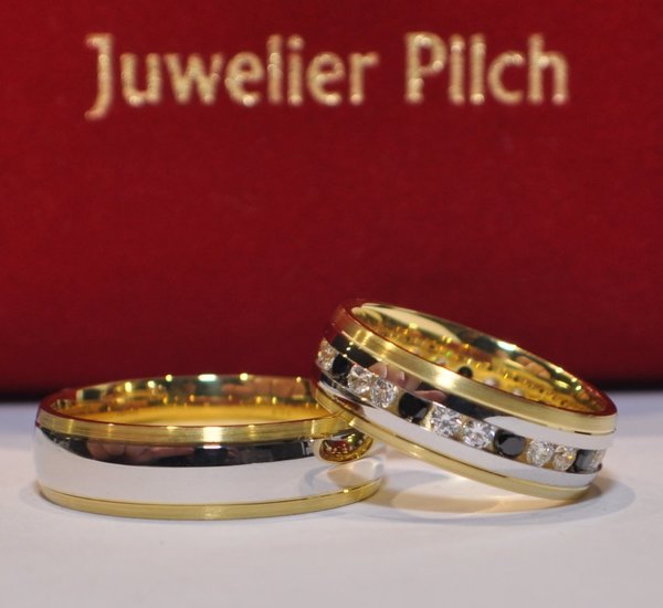 1 Paar Trauringe Eheringe Gold 333 - Poliert - Bicolor - Weiß/Gelb - Damenring mit Zirkonia