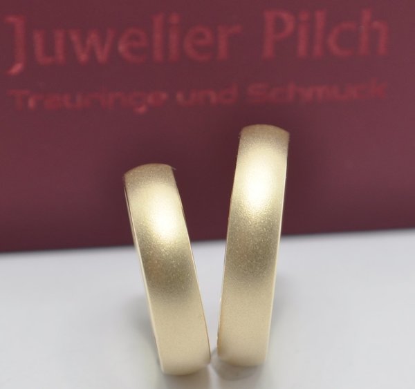 1 Paar Trauringe Eheringe Gold 333 - Sandmattiert - Breite 5mm - Stärke 1,5mm