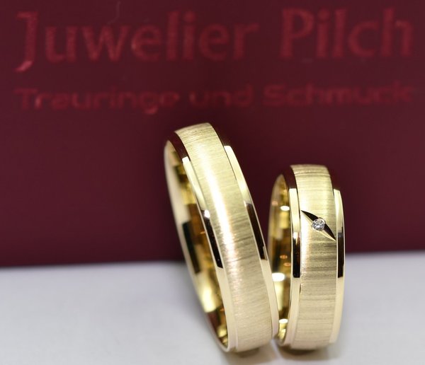 Trauringe Eheringe Gold 333 Poliert / Quermatt Gelbgold mit Diamant 0,01ct.