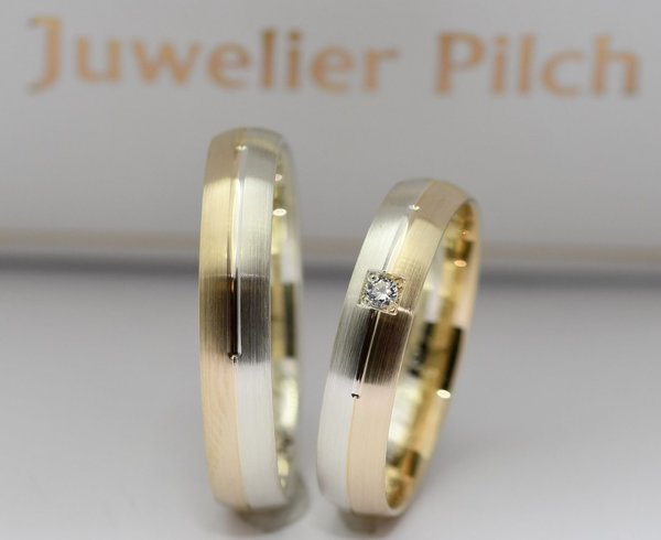 Trauringe/Eheringe - Gelb-/Weißgold 585 - Längsmatt mit Diamant