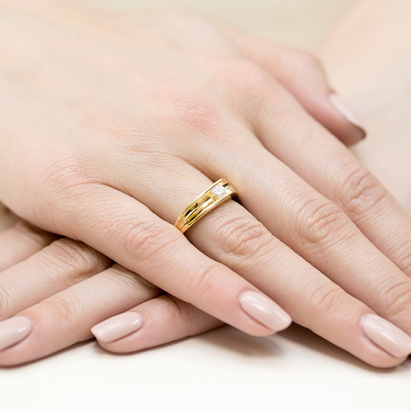 Antragsring - Verlobungsring - Gold 585 Gelb- oder Weißgold mit Diamant 0,25ct.